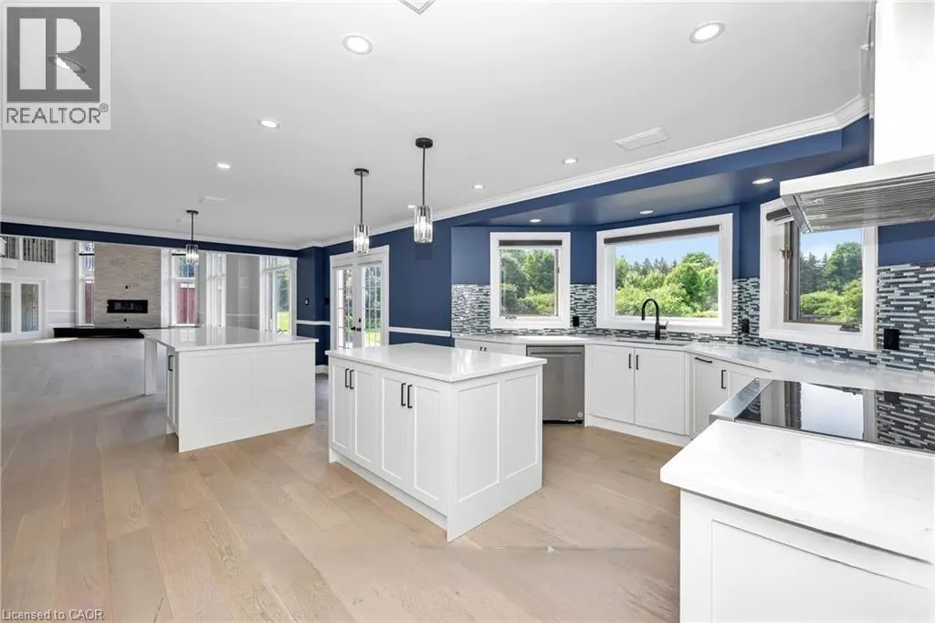 141 KERRY HILL Crescent