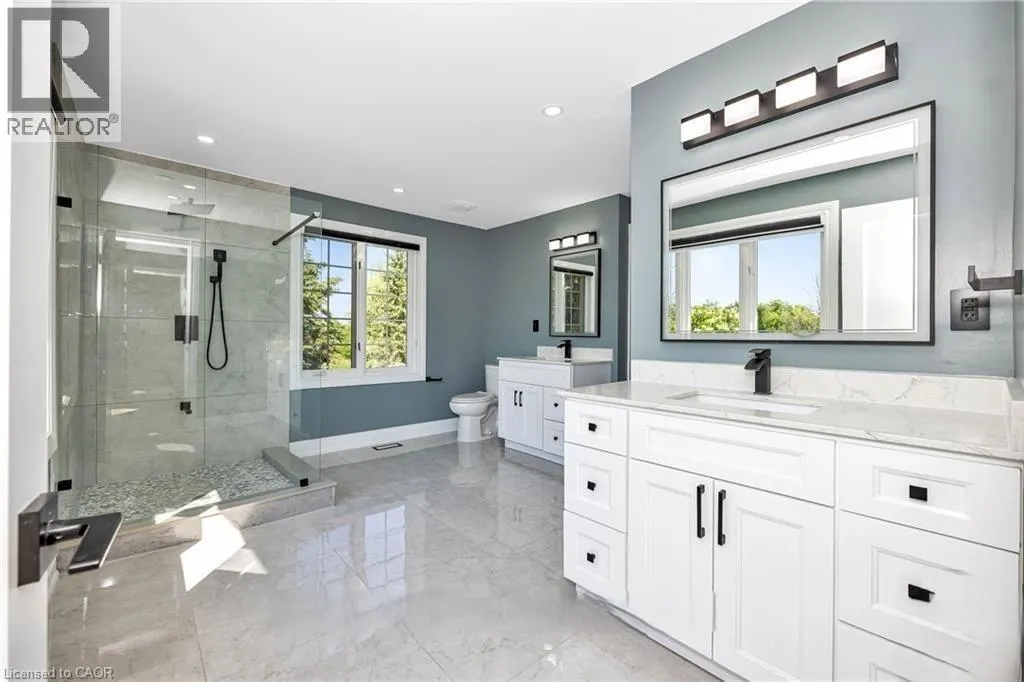 141 KERRY HILL Crescent