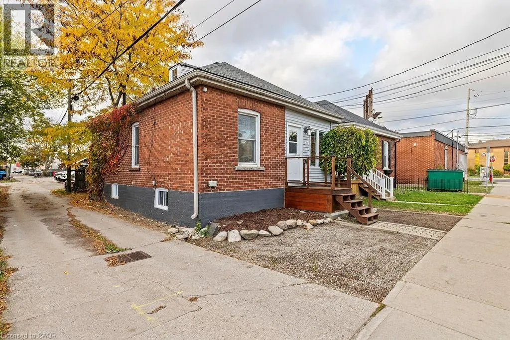 2 1/2 EAST 23RD Street