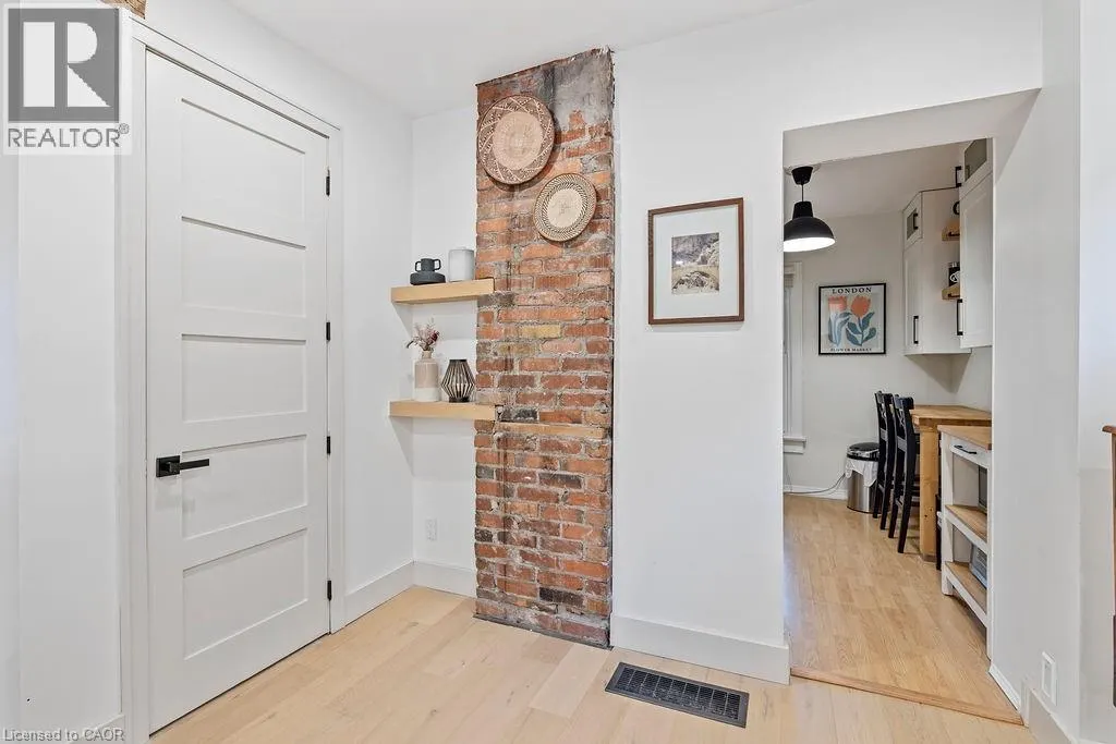 2 1/2 EAST 23RD Street