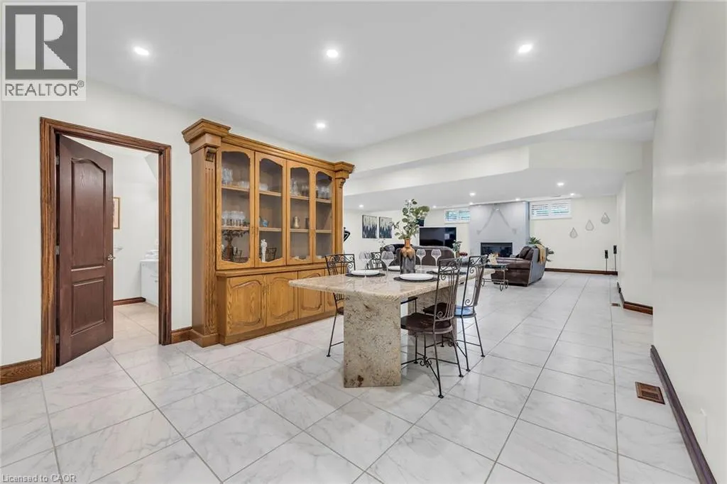 117 CHRISTOPHER Drive