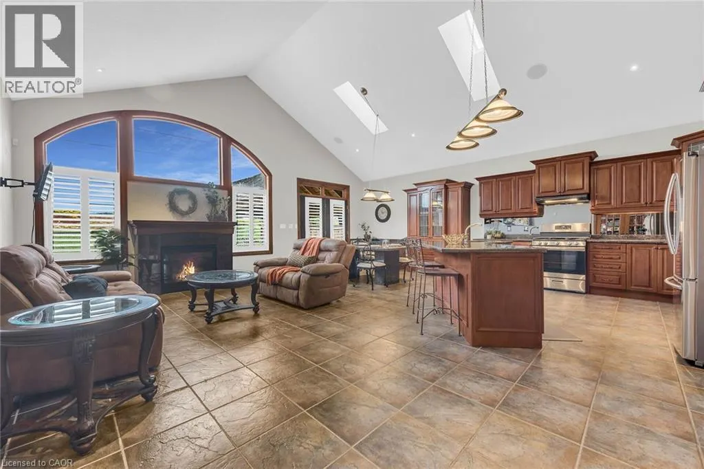 117 CHRISTOPHER Drive