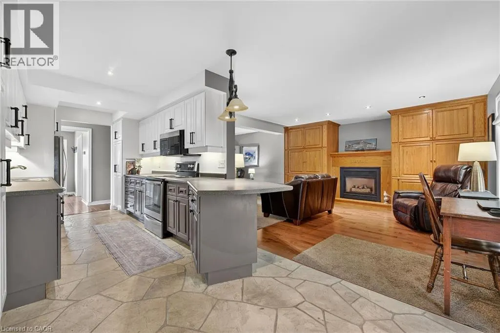 129 GORDON DRUMMOND Avenue