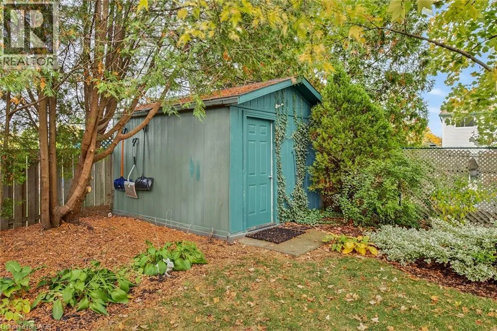 129 GORDON DRUMMOND Avenue