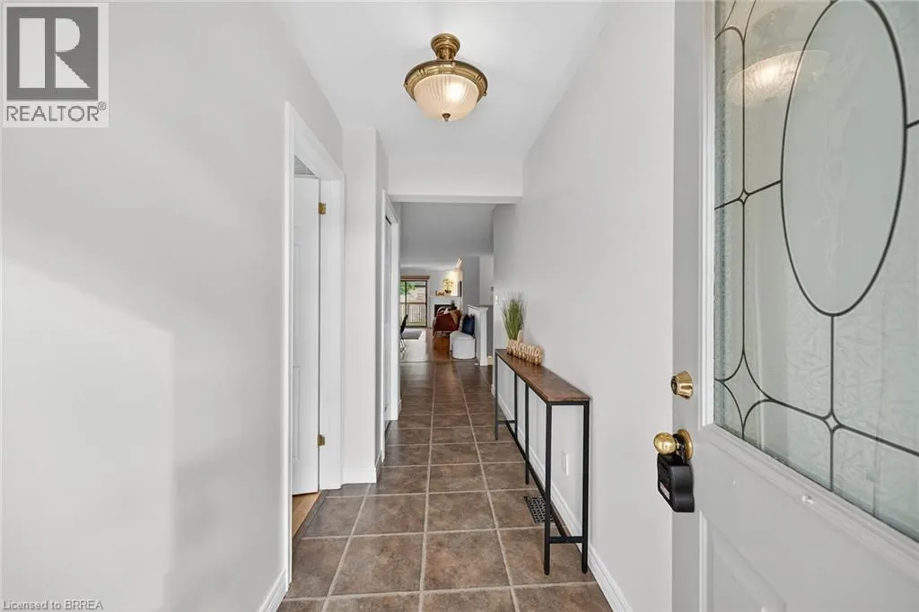 385 PARK Road N Unit# 4, #4