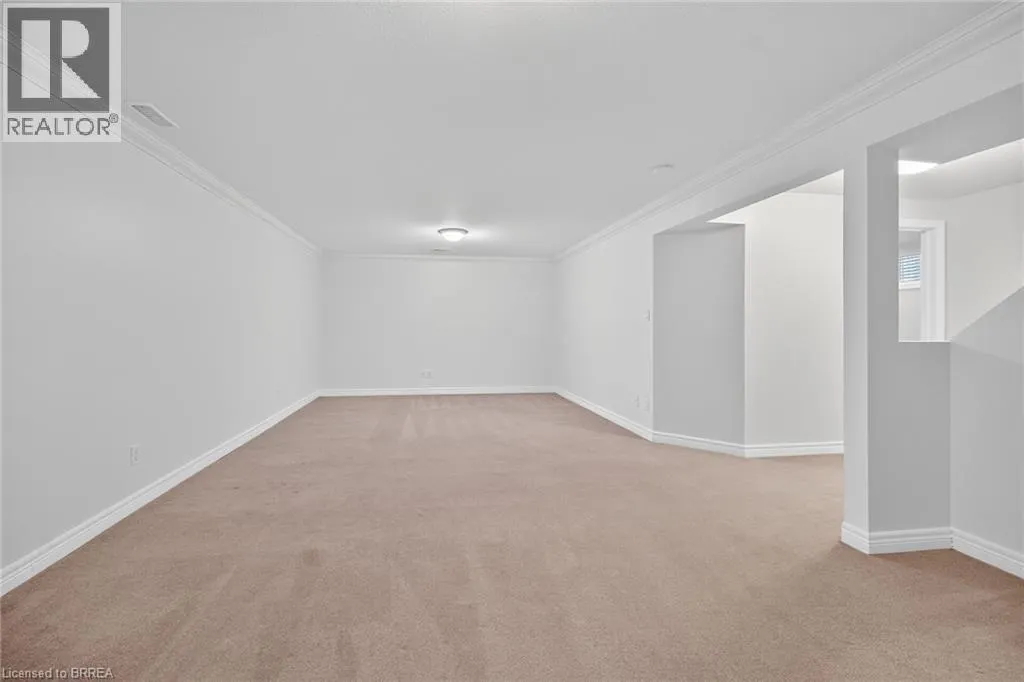 385 PARK Road N Unit# 4, #4