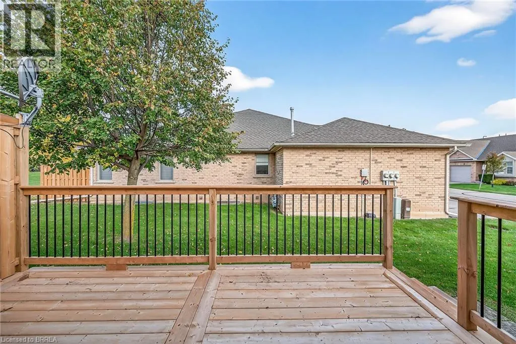 385 PARK Road N Unit# 4, #4