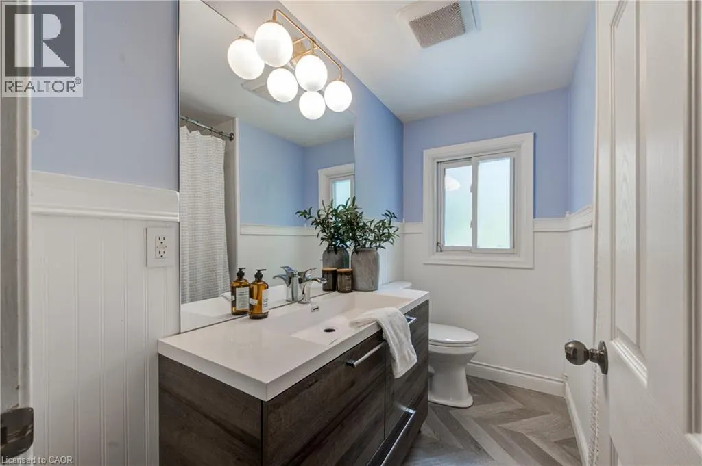 55 ALTADORE Crescent