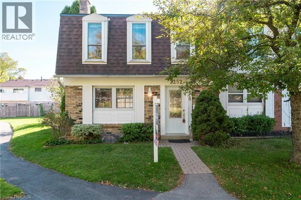 2252 UPPER MIDDLE Road Unit# 6, #6