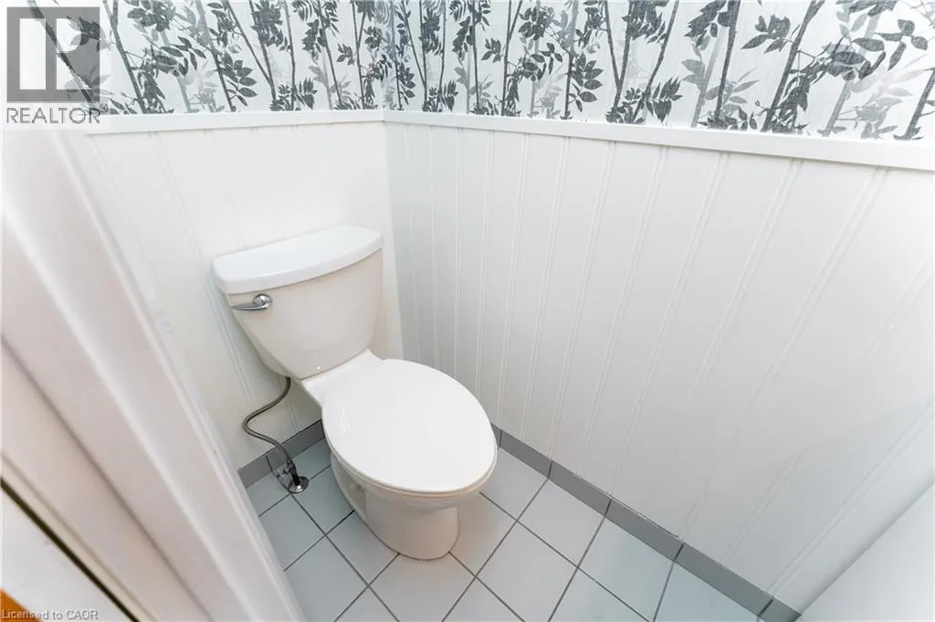 2252 UPPER MIDDLE Road Unit# 6, #6