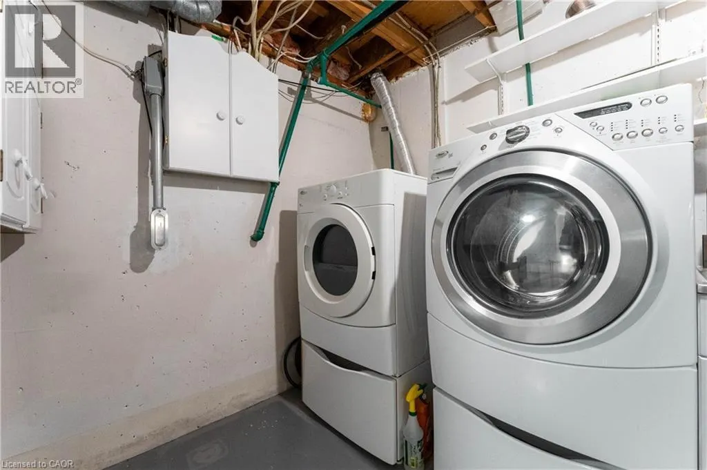 2252 UPPER MIDDLE Road Unit# 6, #6