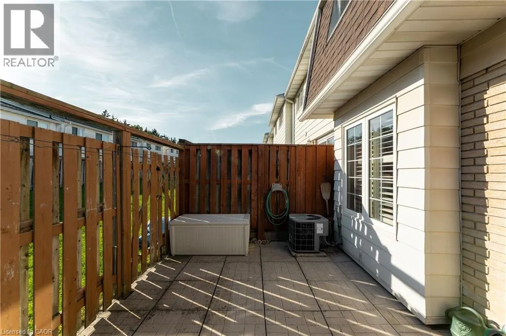 2252 UPPER MIDDLE Road Unit# 6, #6