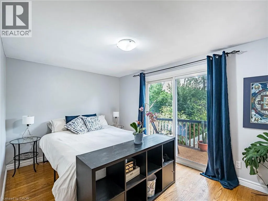 637 ARTREVA Crescent