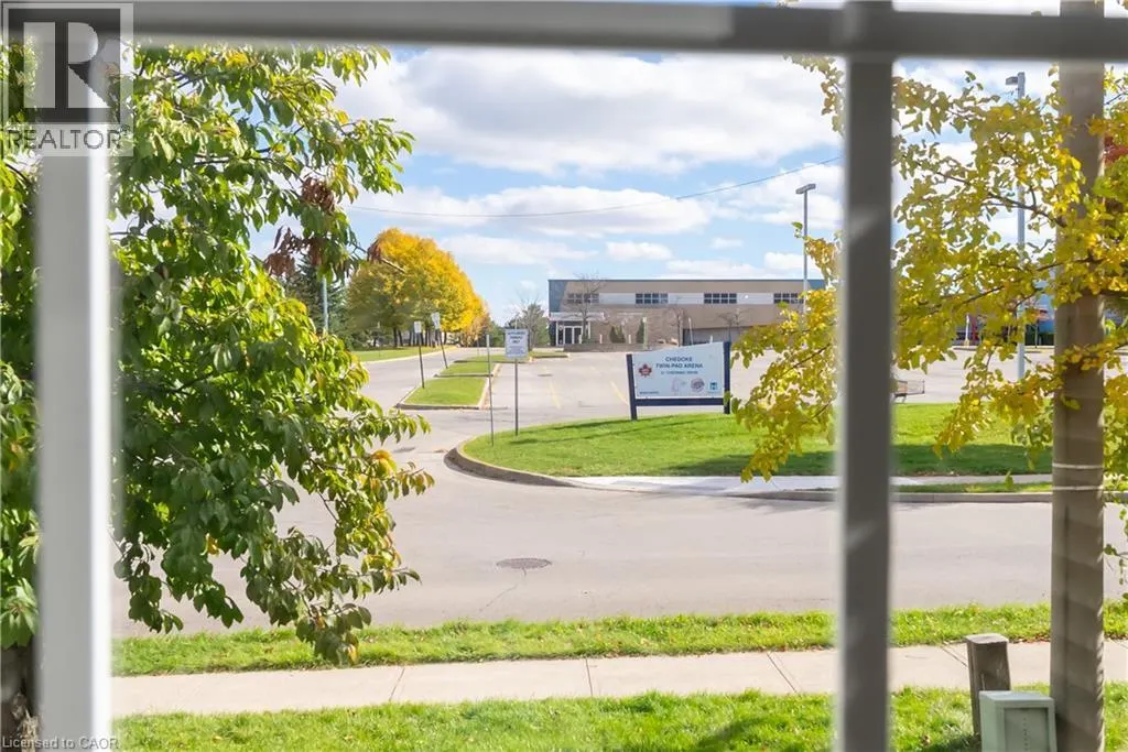 263 HEPBURN Crescent