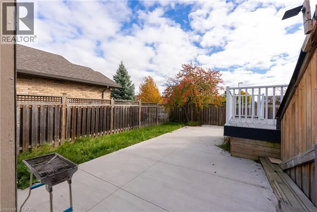 263 HEPBURN Crescent