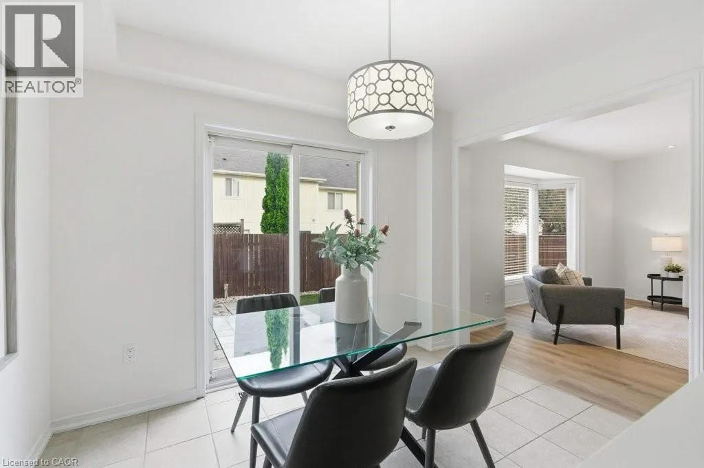 113 THORNLODGE Drive