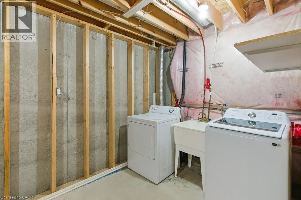 113 THORNLODGE Drive