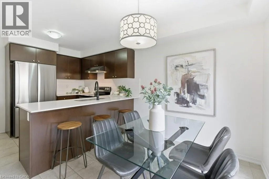 113 THORNLODGE Drive