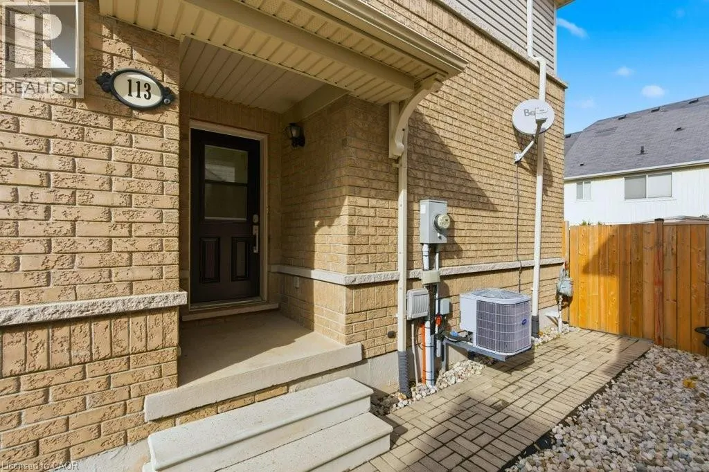 113 THORNLODGE Drive