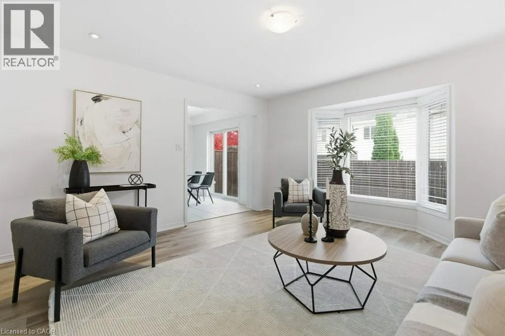 113 THORNLODGE Drive