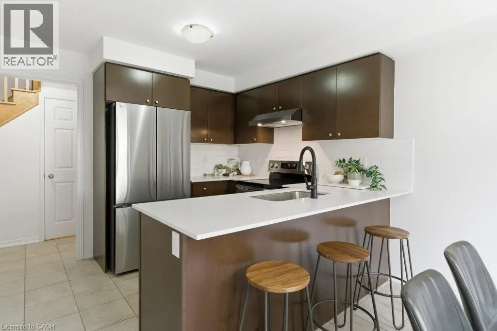 113 THORNLODGE Drive