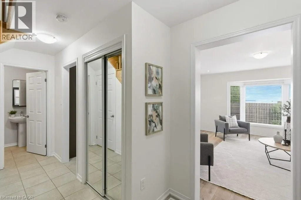 113 THORNLODGE Drive