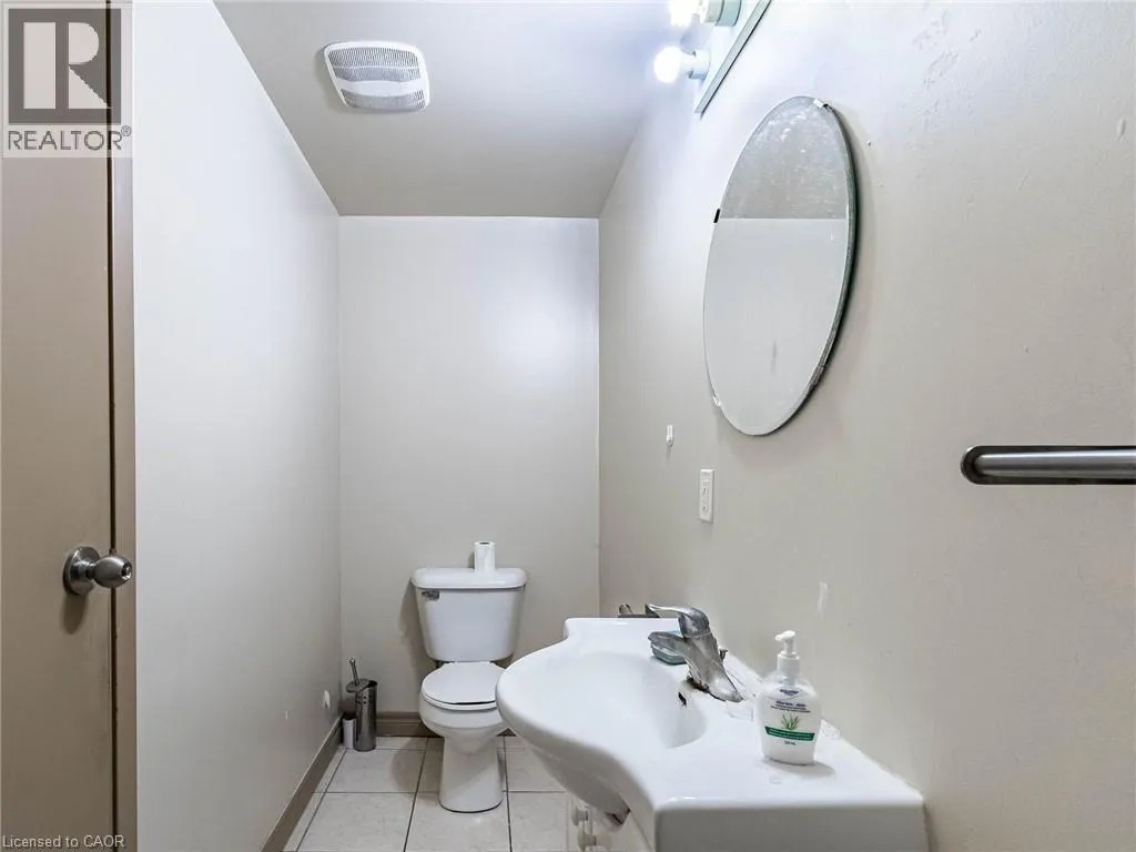 251 LESTER Street Unit# 203, #203