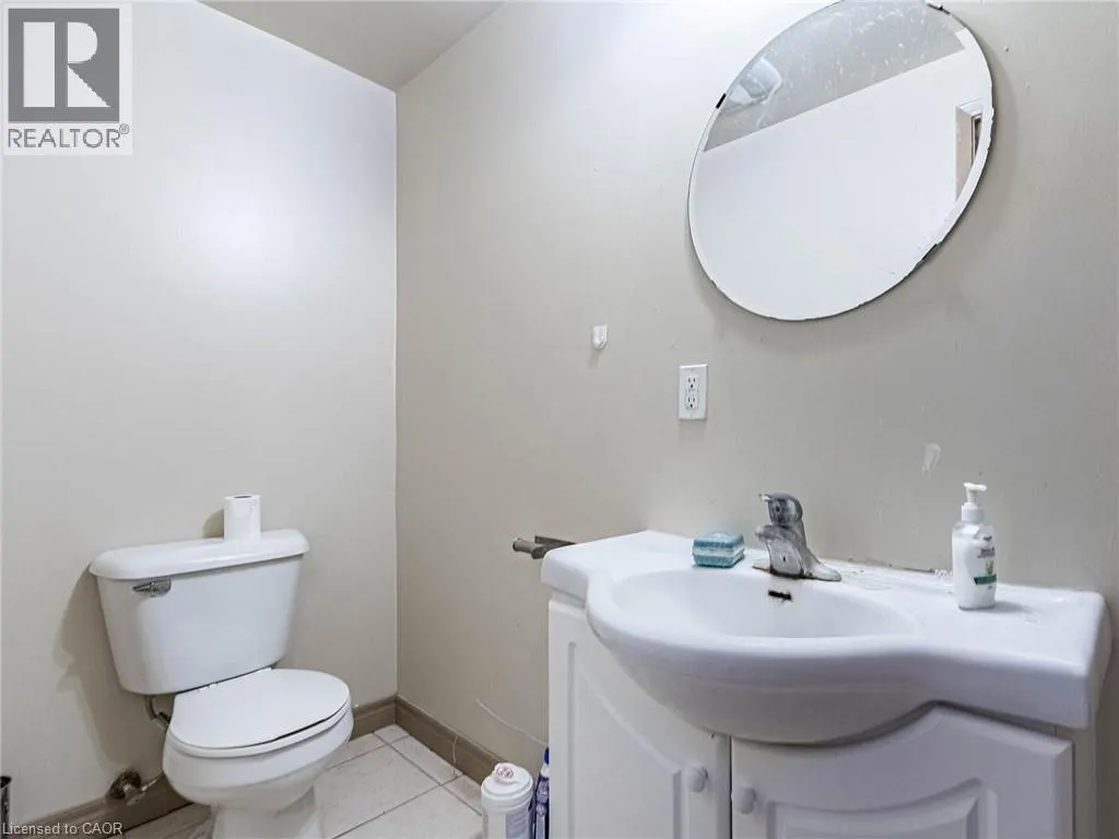 251 LESTER Street Unit# 203, #203