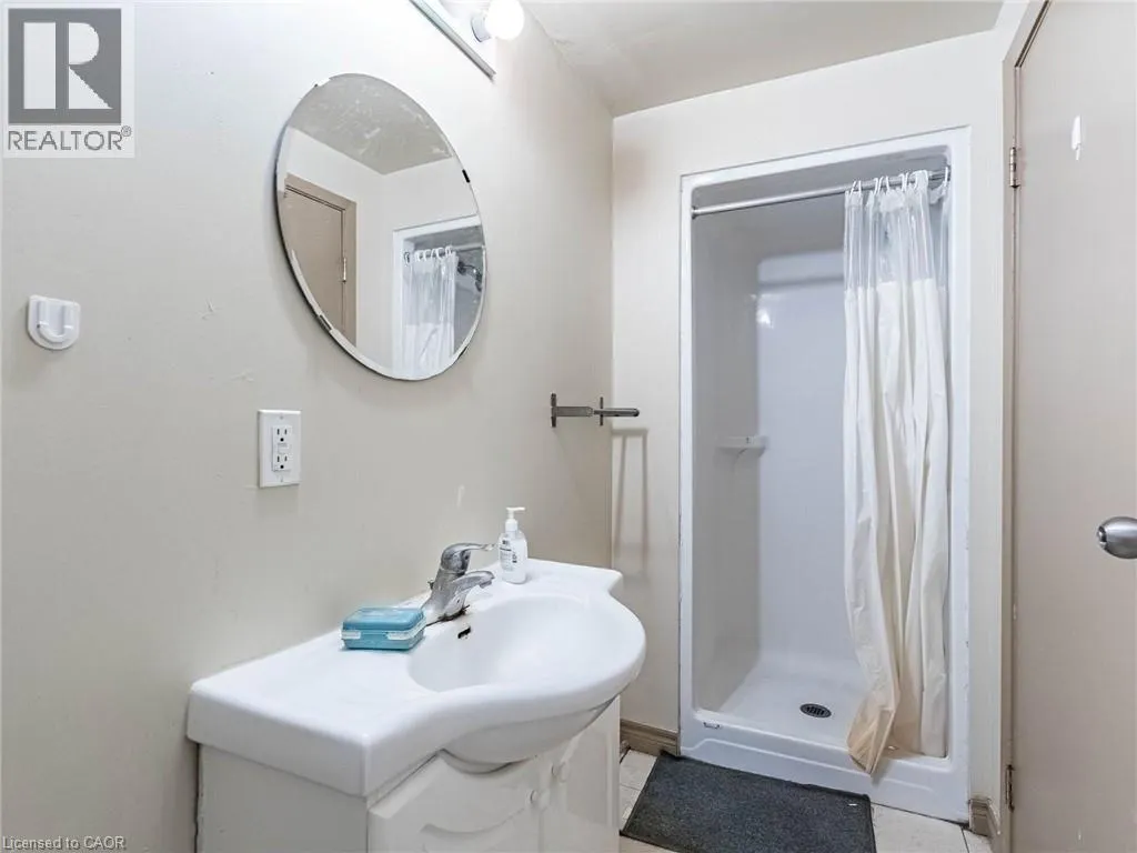 251 LESTER Street Unit# 203, #203