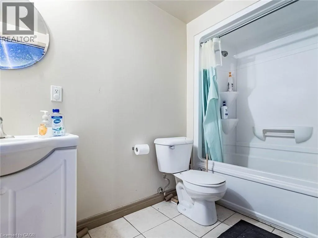 251 LESTER Street Unit# 203, #203