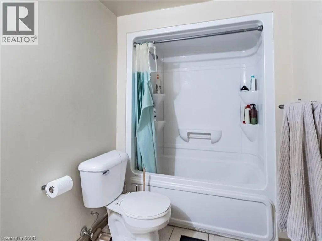 251 LESTER Street Unit# 203, #203