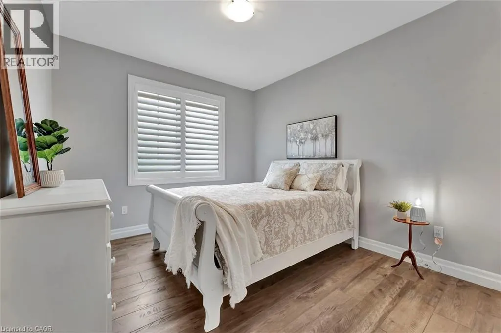 285794 - B AIRPORT Road