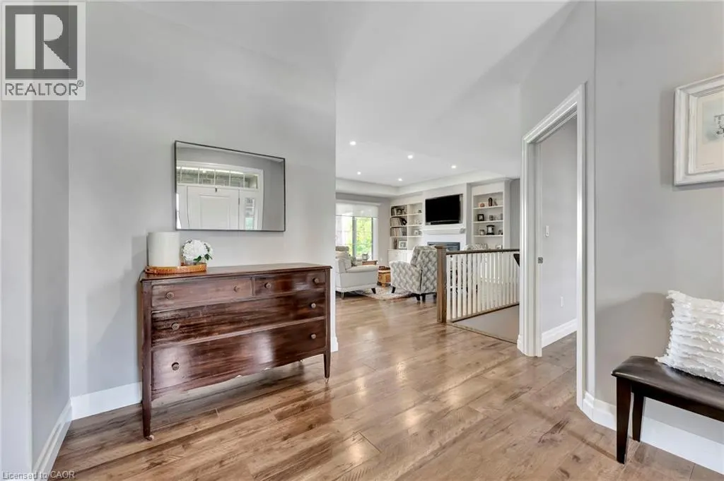 285794 - B AIRPORT Road