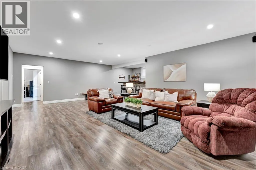 285794 - B AIRPORT Road