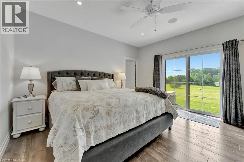 285794 - B AIRPORT Road