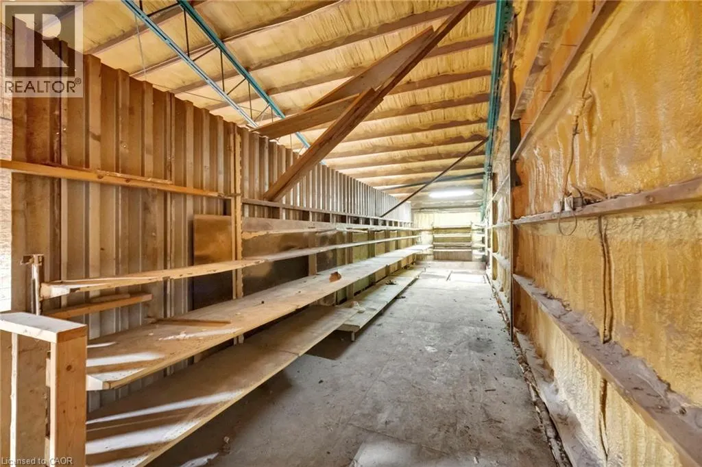 285794 - A AIRPORT Road