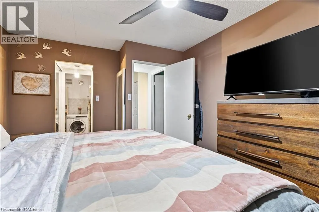 6 WALTON Avenue Unit# 310, #310