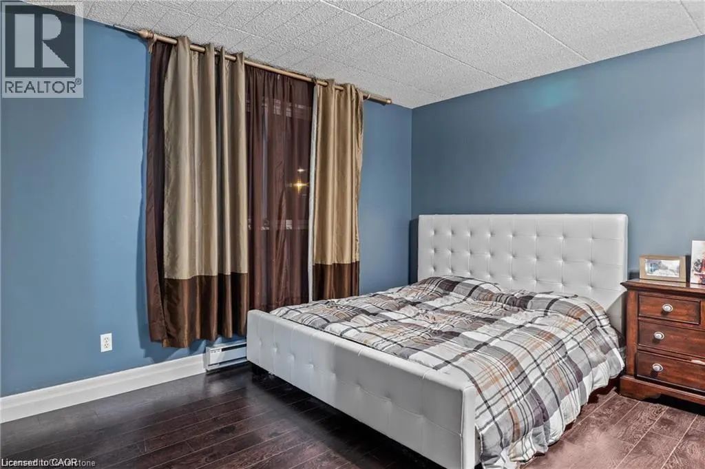 6 WALTON Avenue Unit# 310, #310