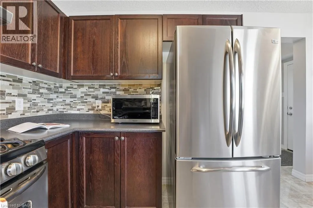 10 FOXGLOVE Crescent Unit# 6, #6