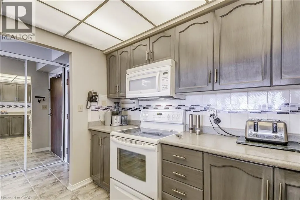 495 HIGHWAY NO. 8 Unit# 510, #510