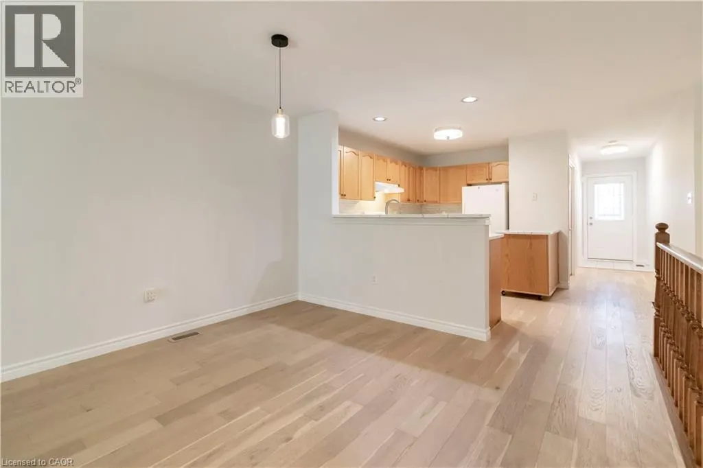 60 WHITLAW Way Unit# 2, #2