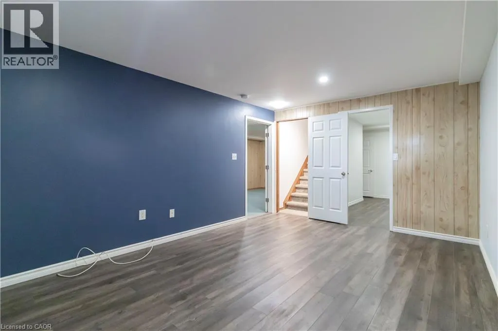 60 WHITLAW Way Unit# 2, #2