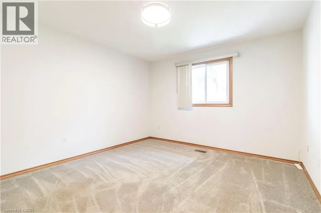 60 WHITLAW Way Unit# 2, #2