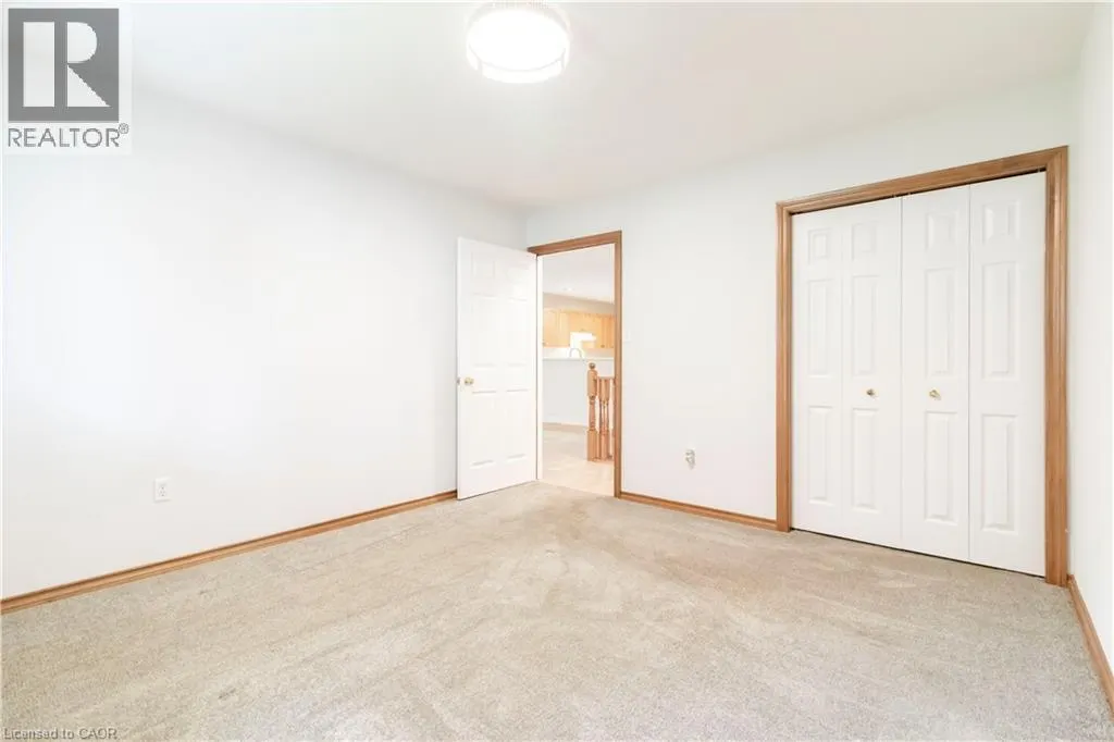 60 WHITLAW Way Unit# 2, #2