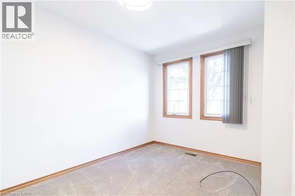 60 WHITLAW Way Unit# 2, #2