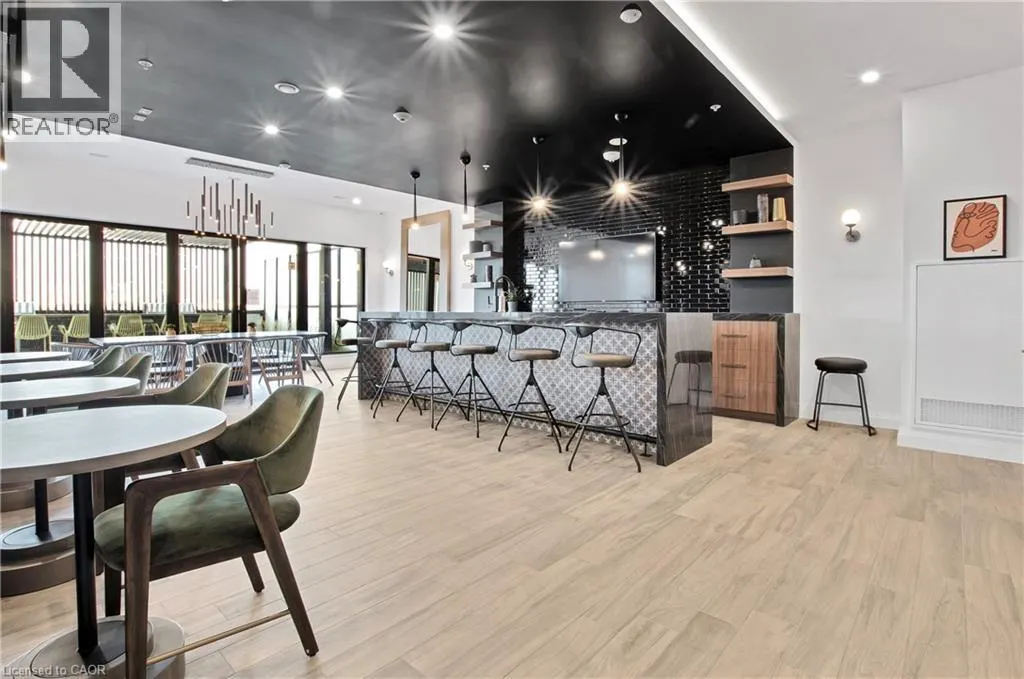 181 KING Street S Unit# 706, #706