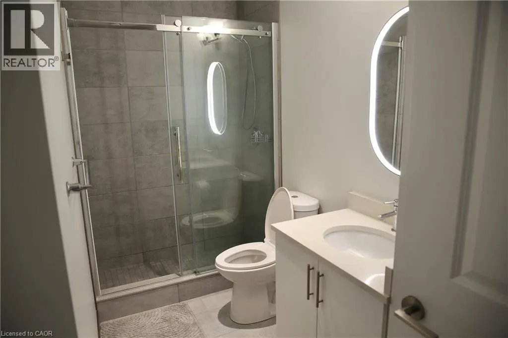 181 KING Street S Unit# 706, #706