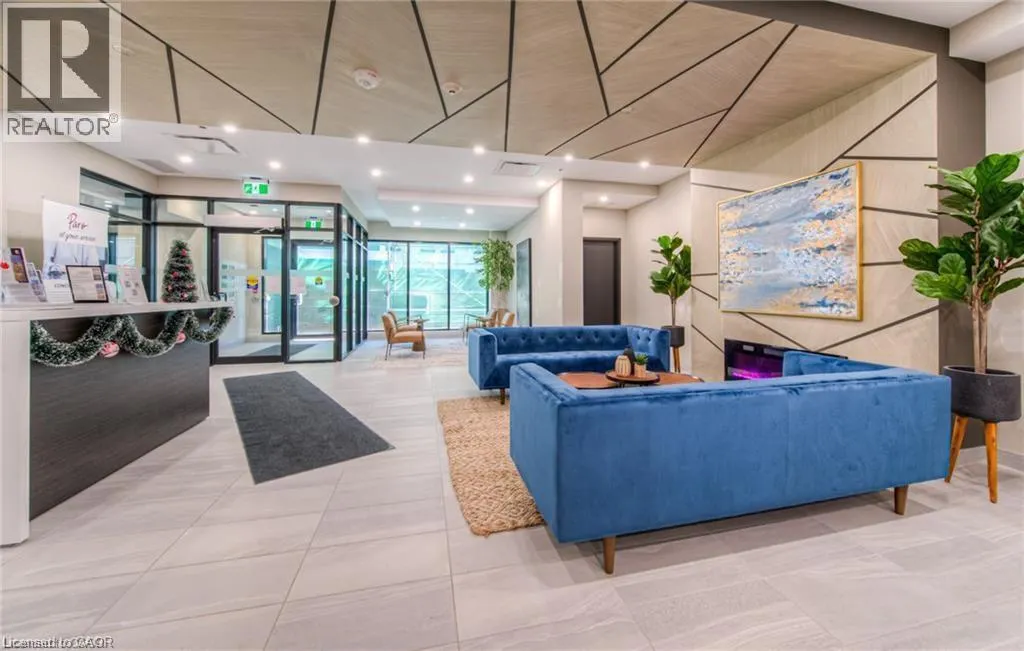 60 CHARLES Street W Unit# 1604, #1604