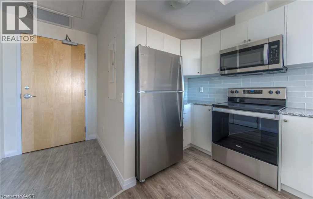 60 CHARLES Street W Unit# 1604, #1604