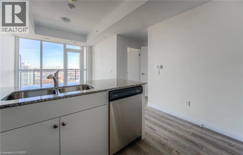 60 CHARLES Street W Unit# 1604, #1604